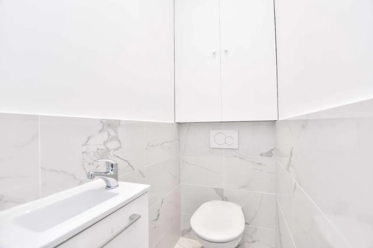 Apartment Amazing Apartement 8P4Br - Menilmontant Paris